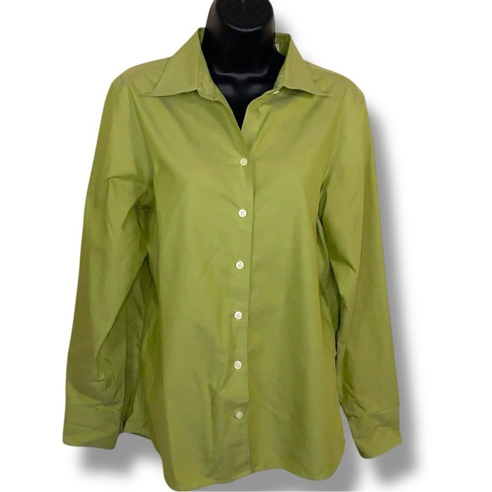 Medium Eddie Bauer Womens Green Wrinkle Resistant Button Up Long Sleeve Cotton